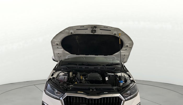 2023 Skoda SLAVIA STYLE 1.0L TSI AT, Petrol, Automatic, 52,005 km, Open Bonet