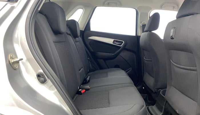 2022 Maruti Vitara Brezza ZXI AT SHVS, Petrol, Automatic, 12,254 km, Right Side Rear Door Cabin