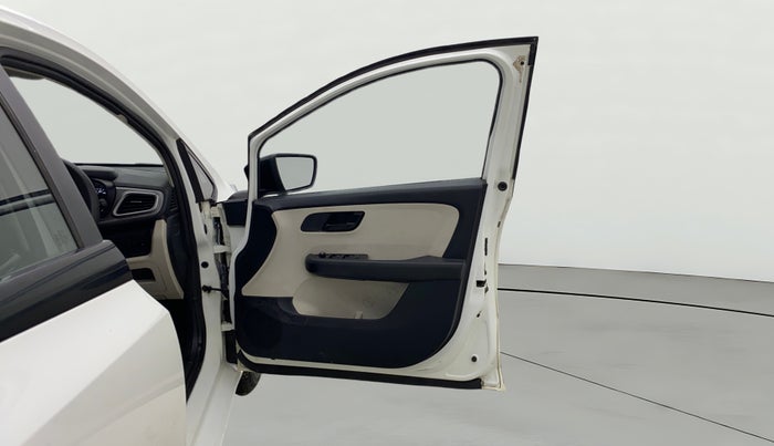 2021 Tata ALTROZ XT PETROL, Petrol, Manual, 96,151 km, RHS Front Door