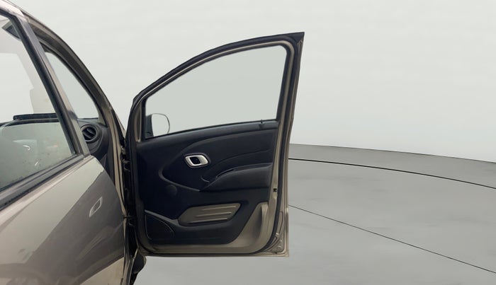 2019 Datsun Redi Go T(O) 1.0, Petrol, Manual, 25,042 km, RHS Front Door