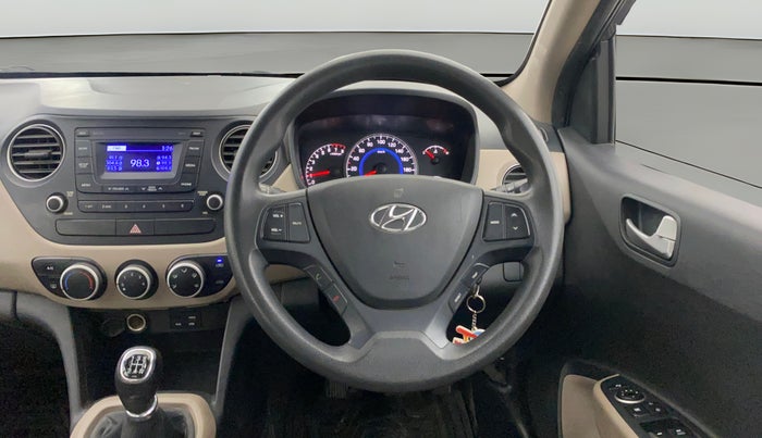 2016 Hyundai Grand i10 SPORTZ 1.2 KAPPA VTVT, Petrol, Manual, 35,876 km, Steering Wheel Close Up