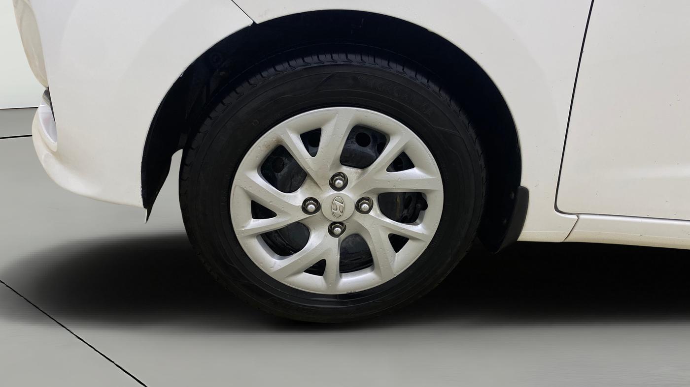 2017 Hyundai Grand i10 SPORTZ 1.2 KAPPA VTVT, Petrol, Manual, 40,212 km, Left Front Wheel