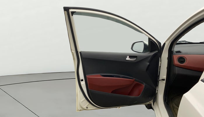 2016 Hyundai Grand i10 1.2 SPORTZ PRIME EDITION VTVT, Petrol, Manual, 80,892 km, LHS Front Door