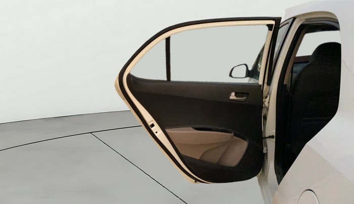 2014 Hyundai Xcent S 1.2, Petrol, Manual, 98,800 km, LHS Rear Door