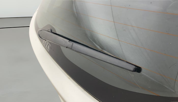 2018 Maruti IGNIS ALPHA 1.2 AMT, Petrol, Automatic, 47,922 km, Rear Wiper