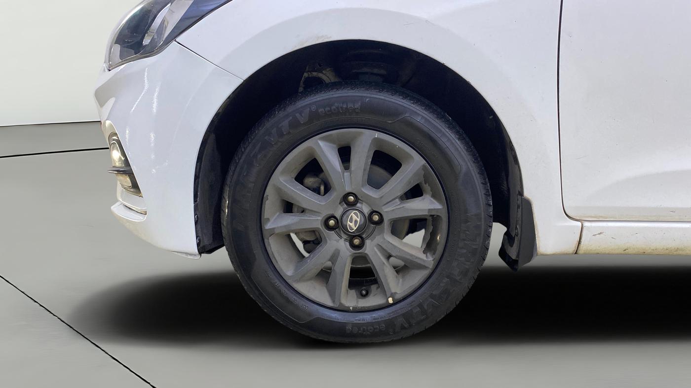 2019 Hyundai Elite i20 SPORTZ PLUS  1.2 CVT, Petrol, Automatic, 39,850 km, Left Front Wheel