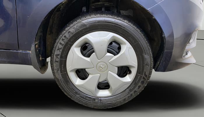 2022 Tata Tiago XT CNG, CNG, Manual, 84,710 km, Right Front Wheel