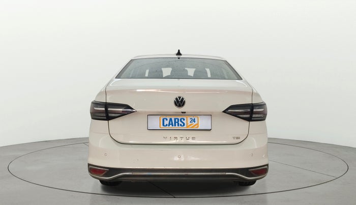 2022 Volkswagen VIRTUS TOPLINE TSI 1.0 AT, Petrol, Automatic, 11,979 km, Back/Rear