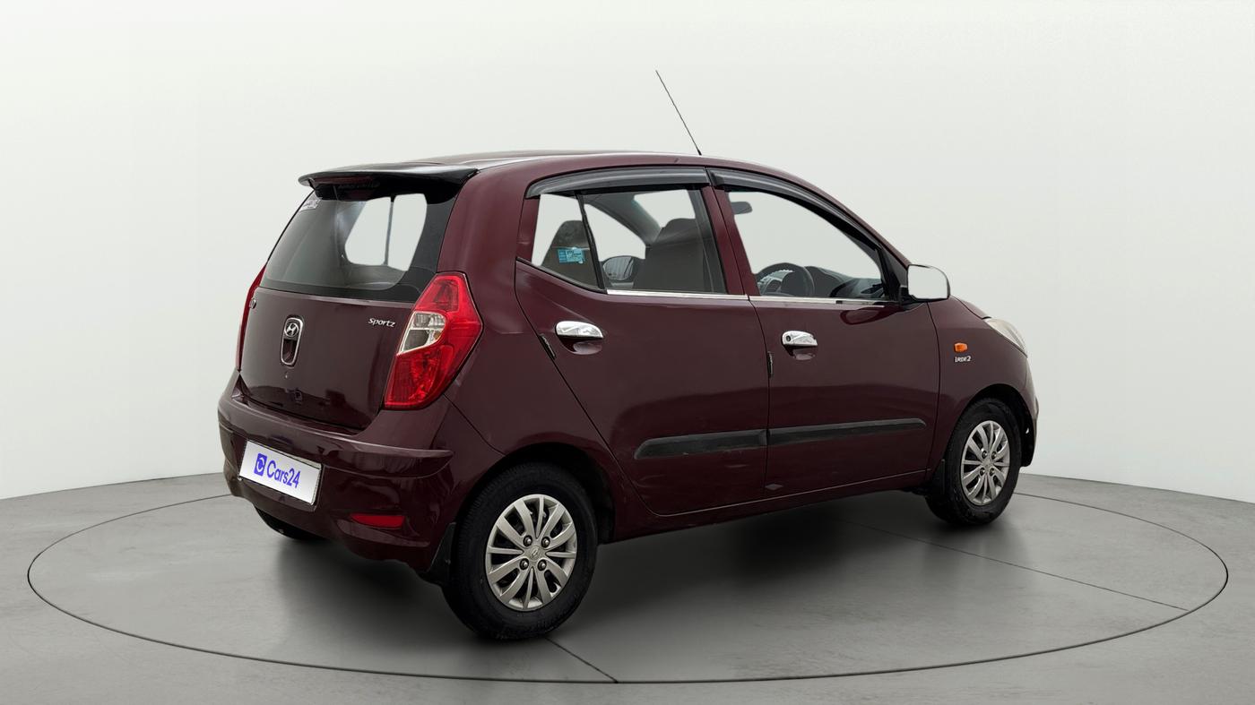 2014 Hyundai i10 SPORTZ 1.1, Petrol, Manual, 67,683 km, Right Back Diagonal