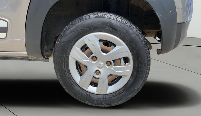 2017 Renault Kwid RXT 1.0, Petrol, Manual, 41,194 km, Left Rear Wheel