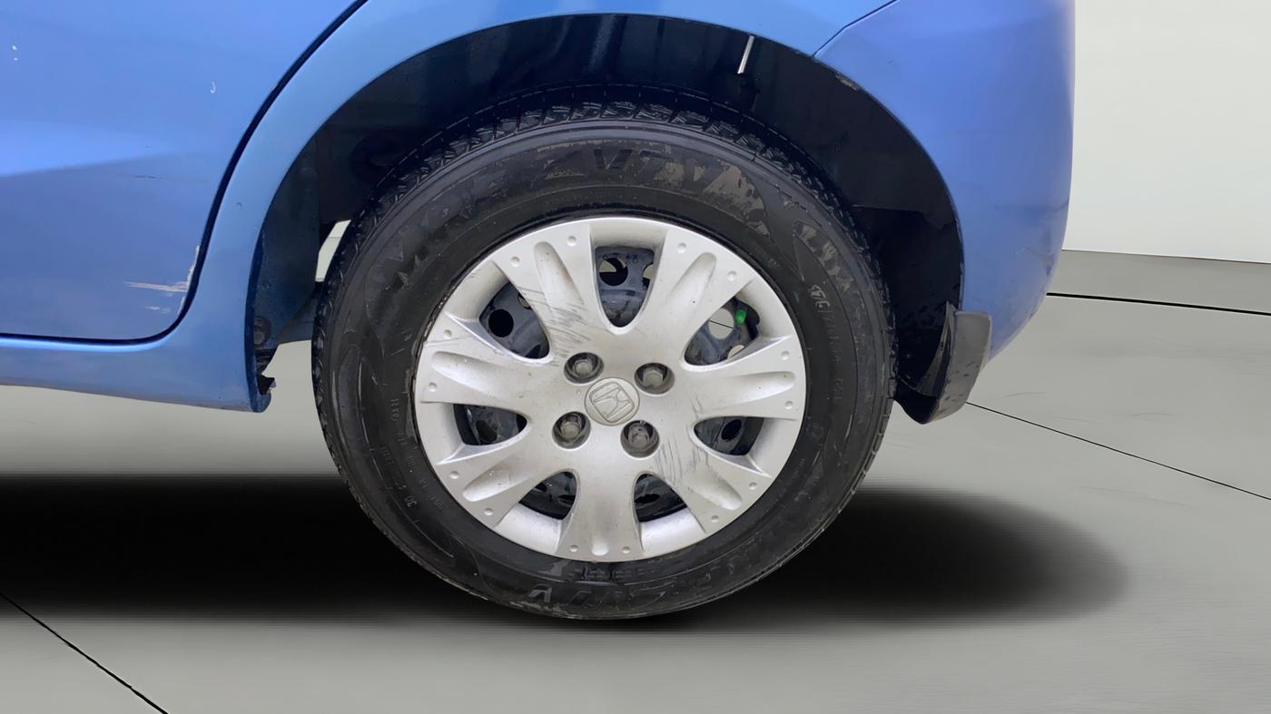 2015 Honda Brio S MT, Petrol, Manual, 55,442 km, Left Rear Wheel