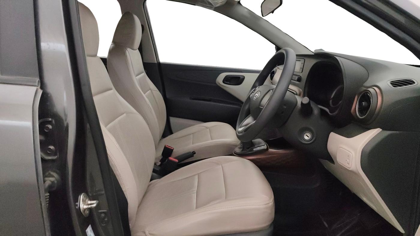 2021 Hyundai AURA S 1.2 AMT, Petrol, Automatic, 29,050 km, Right Side Front Door Cabin