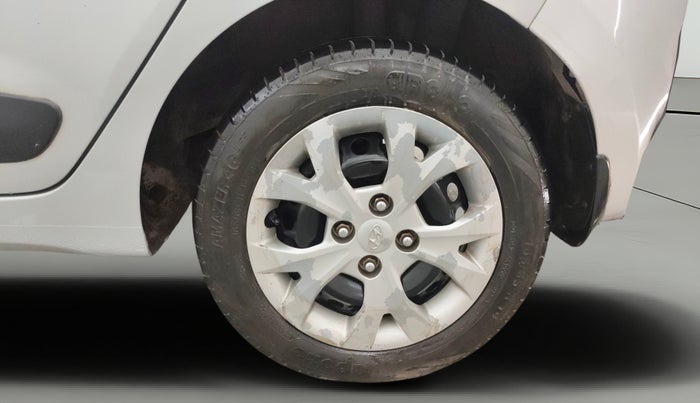 2016 Hyundai Grand i10 SPORTZ 1.2 KAPPA VTVT, CNG, Manual, 80,145 km, Left Rear Wheel