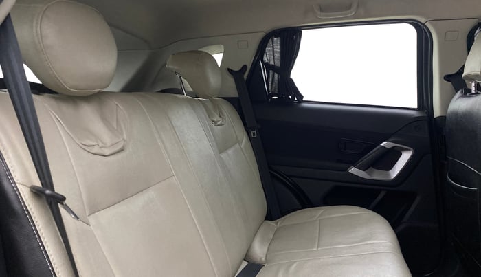 2023 Tata Harrier XM 2.0L KRYOTEC, Diesel, Manual, 51,890 km, Right Side Rear Door Cabin