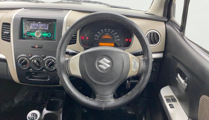 2015 Maruti Wagon R 1.0 LXI, Petrol, Manual, 57,629 km, Steering Wheel Close Up