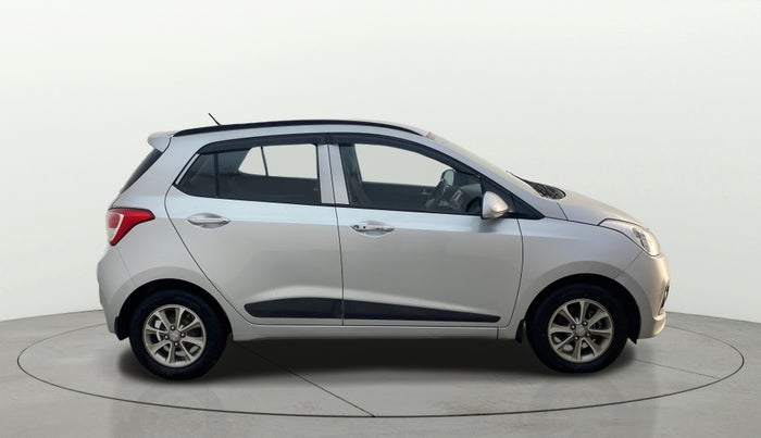 2016 Hyundai Grand i10 ASTA (O) 1.2 KAPPA VTVT, Petrol, Manual, 42,365 km, Right Side View