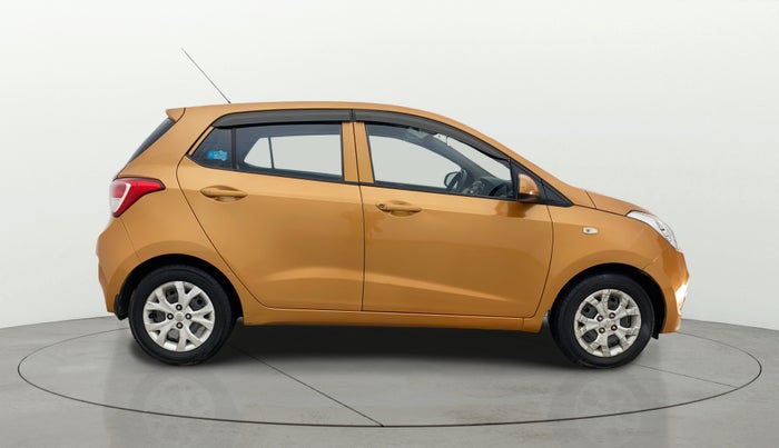 2015 Hyundai Grand i10 MAGNA 1.2 KAPPA VTVT, Petrol, Manual, 70,265 km, Right Side View