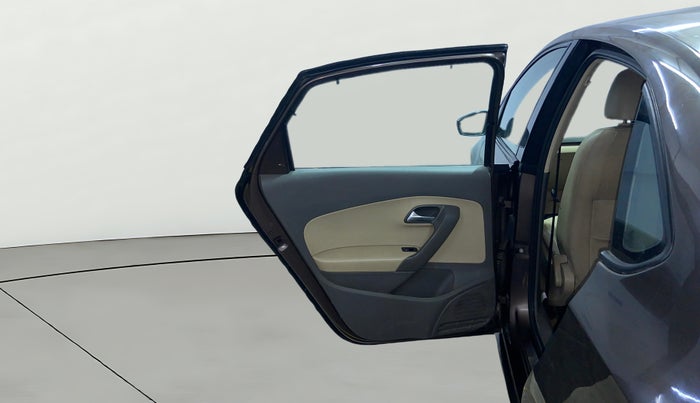 2016 Volkswagen Vento HIGHLINE 1.6 MPI, Petrol, Manual, 88,515 km, LHS Rear Door