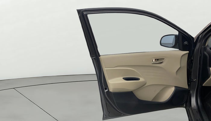 2019 Hyundai NEW SANTRO MAGNA AMT, Petrol, Automatic, 25,771 km, LHS Front Door