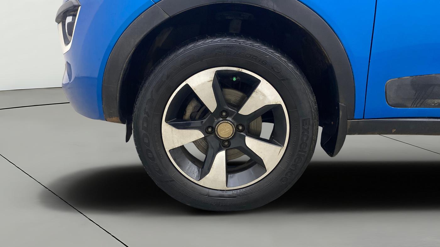 2018 Tata NEXON XZ PLUS DIESEL, Diesel, Manual, 51,924 km, Left Front Wheel