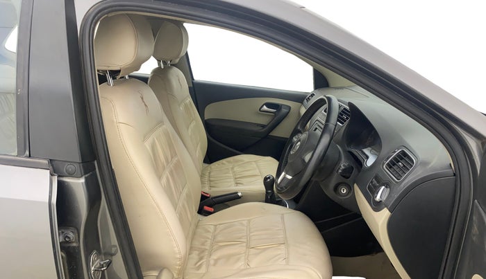 2014 Volkswagen Polo HIGHLINE1.2L, Petrol, Manual, 57,846 km, Right Side Front Door Cabin