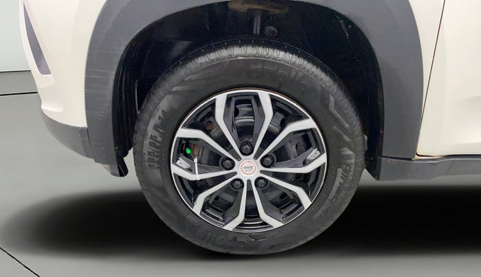 2020 Mahindra KUV 100 NXT K4+ P 6 STR, Petrol, Manual, 55,833 km, Left Front Wheel