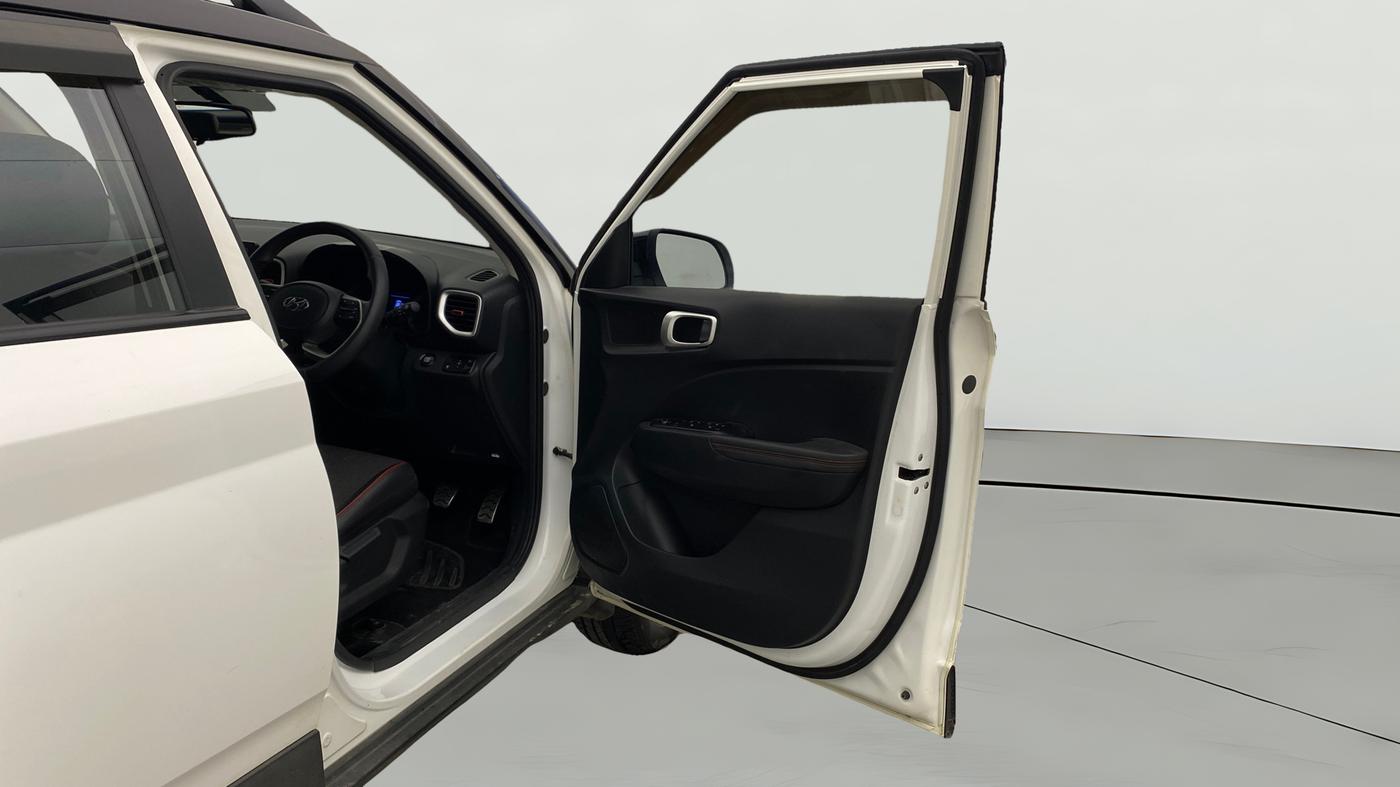2021 Hyundai VENUE SX 1.0 (O) TURBO IMT DUAL TONE, Petrol, Manual, 35,269 km, RHS Front Door