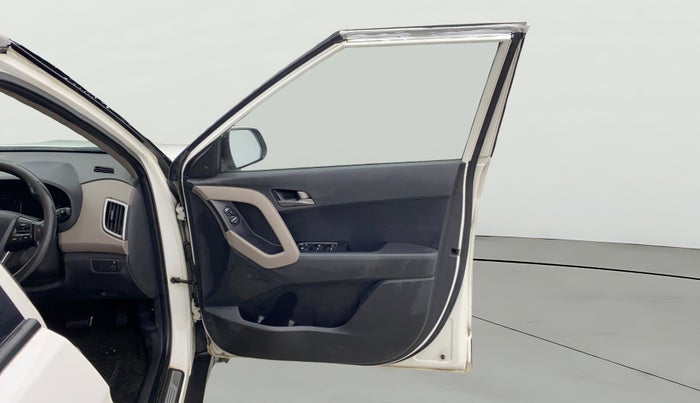 2017 Hyundai Creta SX PLUS AT 1.6 PETROL, Petrol, Automatic, 73,507 km, RHS Front Door