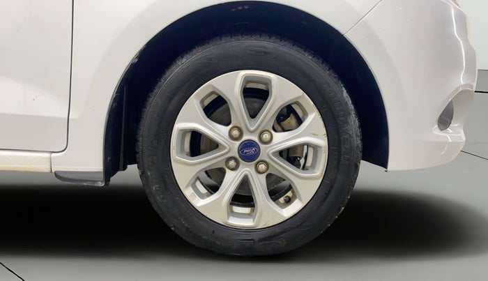 2016 Ford New Figo TITANIUM 1.5 PETROL AT, Petrol, Automatic, 51,020 km, Right Front Wheel