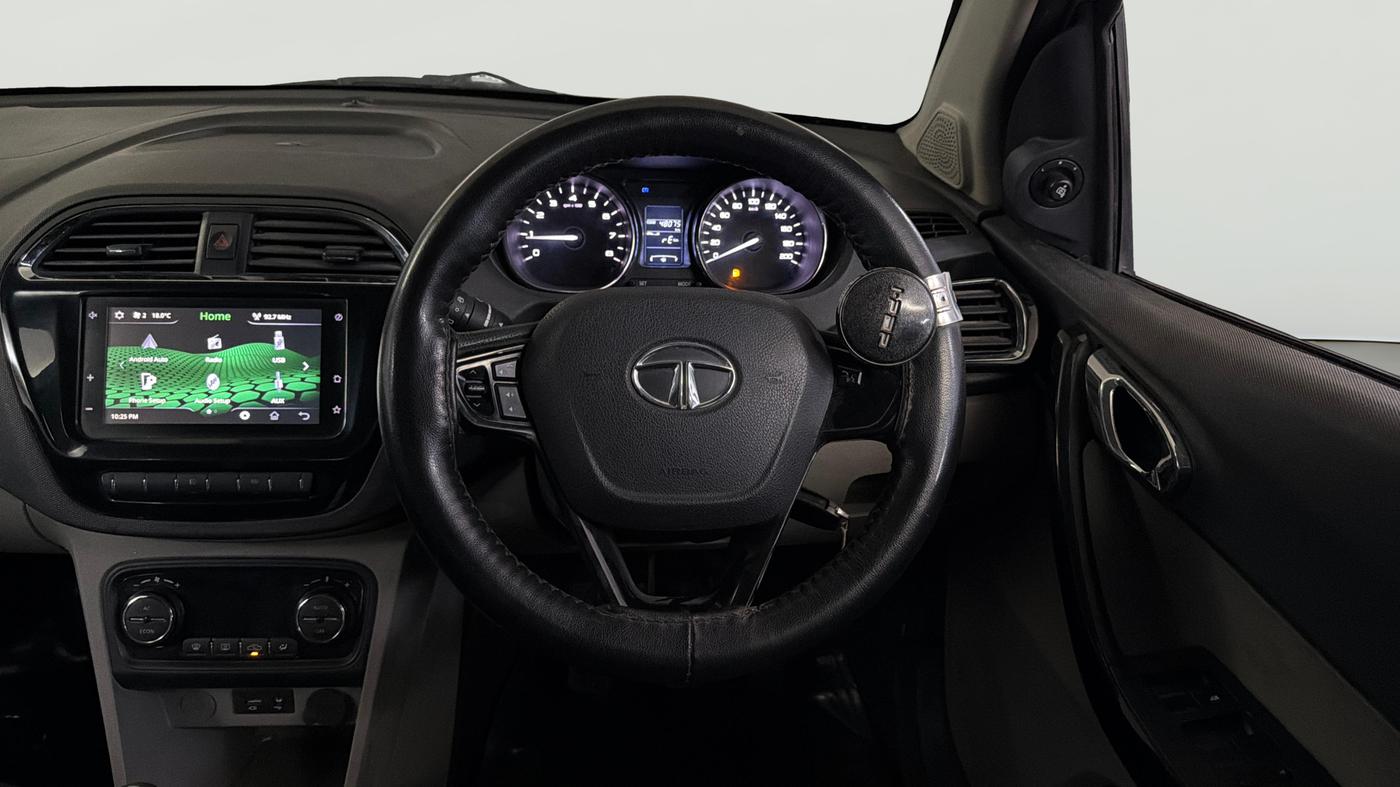 2018 Tata Tiago XZ PLUS PETROL, Petrol, Manual, 48,065 km, Steering Wheel Close Up