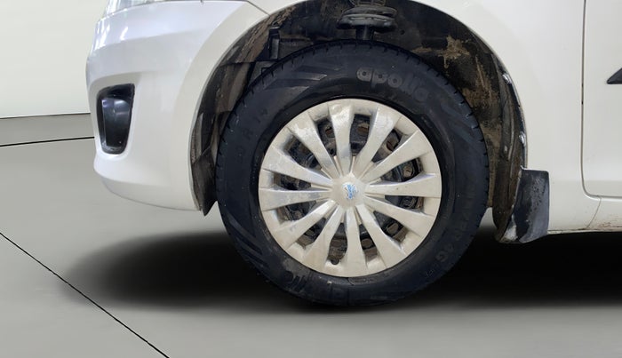 2014 Maruti Swift Dzire VXI, Petrol, Manual, 89,040 km, Left Front Wheel