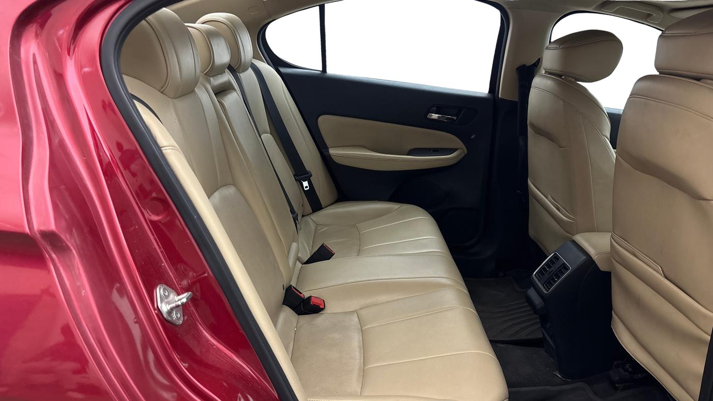 2023 Honda City 1.5L I-VTEC ZX CVT, Petrol, Automatic, 58,674 km, Right Side Rear Door Cabin