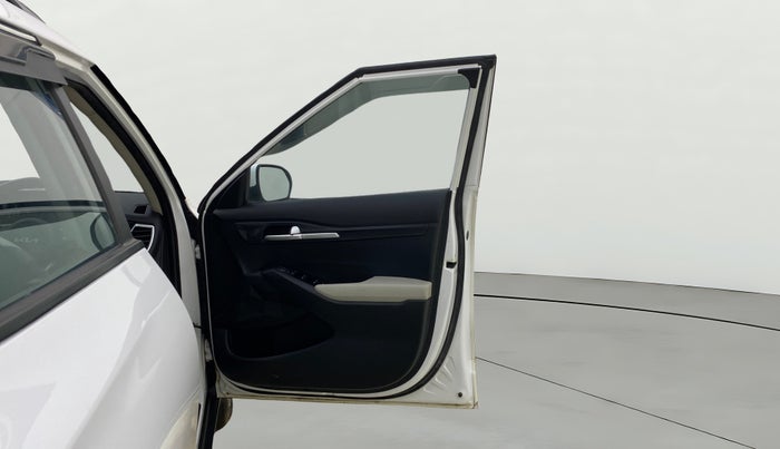 2023 KIA SELTOS HTK PLUS 1.5 DIESEL IMT, Diesel, Manual, 1,17,162 km, RHS Front Door