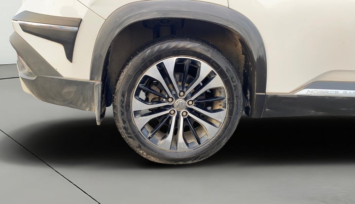 2021 MG HECTOR SHARP HYBRID 1.5 PETROL, Petrol, Manual, 43,589 km, Right Rear Wheel