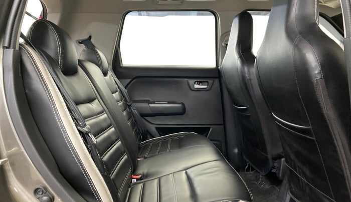 2023 Maruti New Wagon-R ZXI PLUS 1.2, Petrol, Manual, 58,031 km, Right Side Rear Door Cabin