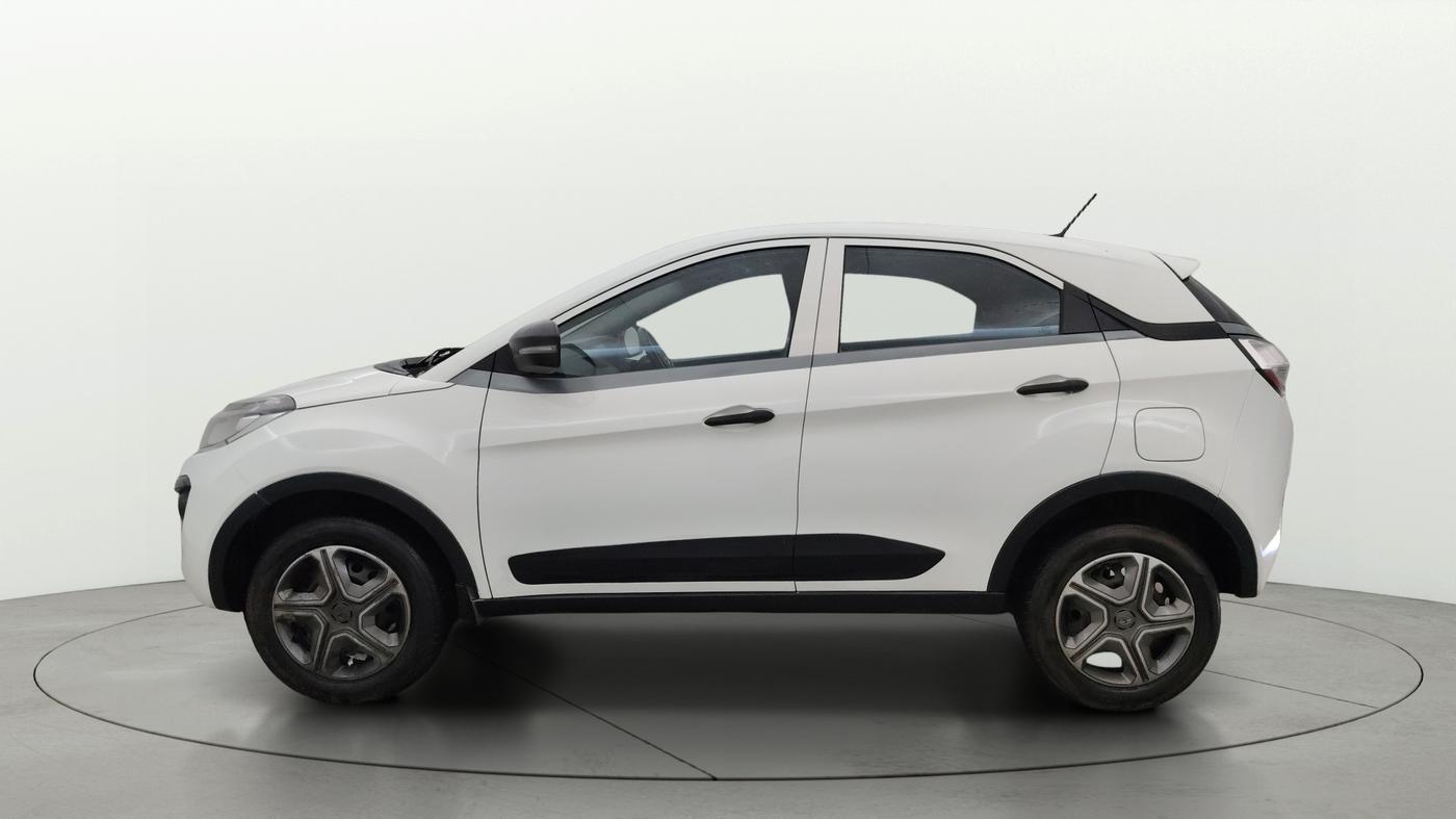 2018 Tata NEXON XM PETROL, Petrol, Manual, 1,02,378 km, Left Side