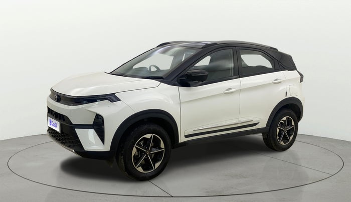 2025 Tata NEXON FEARLESS + SUNROOF DUAL TONE 1.2 PETROL, Petrol, Manual, 16,126 km, Left Front Diagonal
