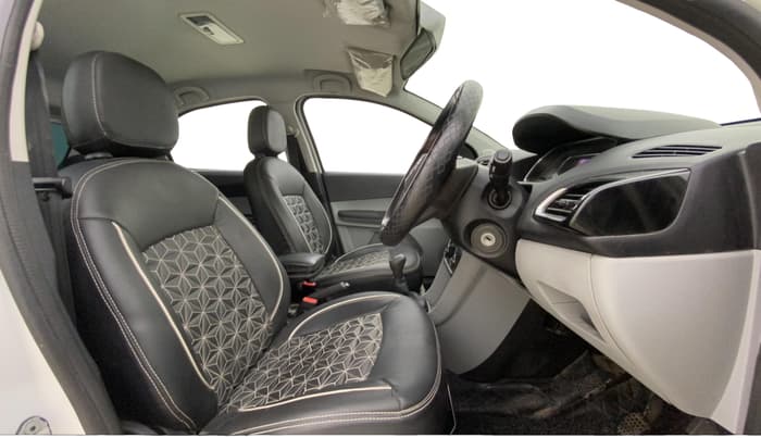 2021 Tata Tiago XZ PLUS PETROL, Petrol, Manual, 1,00,805 km, Right Side Front Door Cabin