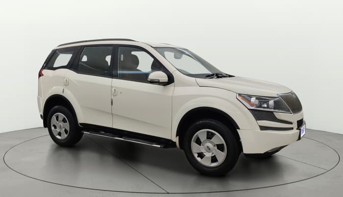 2014 Mahindra XUV500 W6, Diesel, Manual, 1,15,208 km, Right Front Diagonal