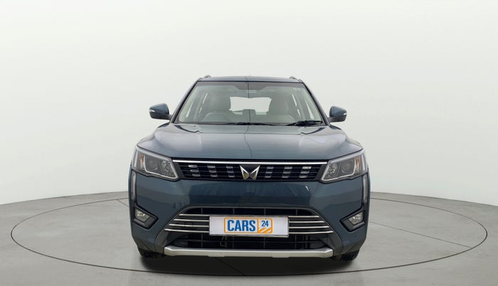 2024 Mahindra XUV300 W8 (O) 1.2 PETROL AMT, Petrol, Automatic, 17,792 km, Front