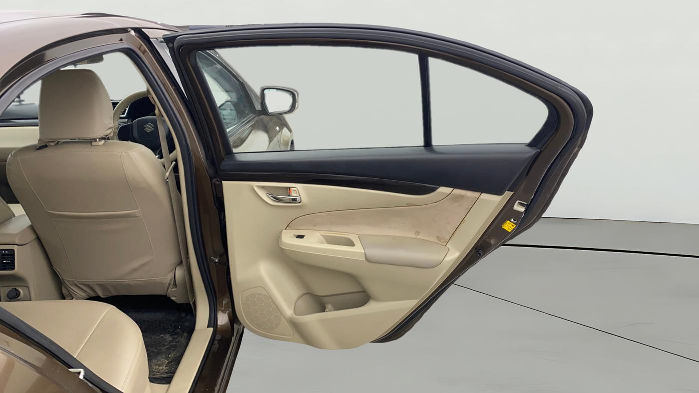 2016 Maruti Ciaz VXI+, Petrol, Manual, 35,074 km, RHS Rear Door