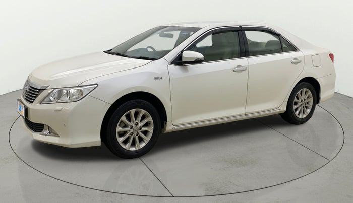 2014 Toyota Camry 2.5L AT, Petrol, Automatic, 30,555 km, Left Front Diagonal