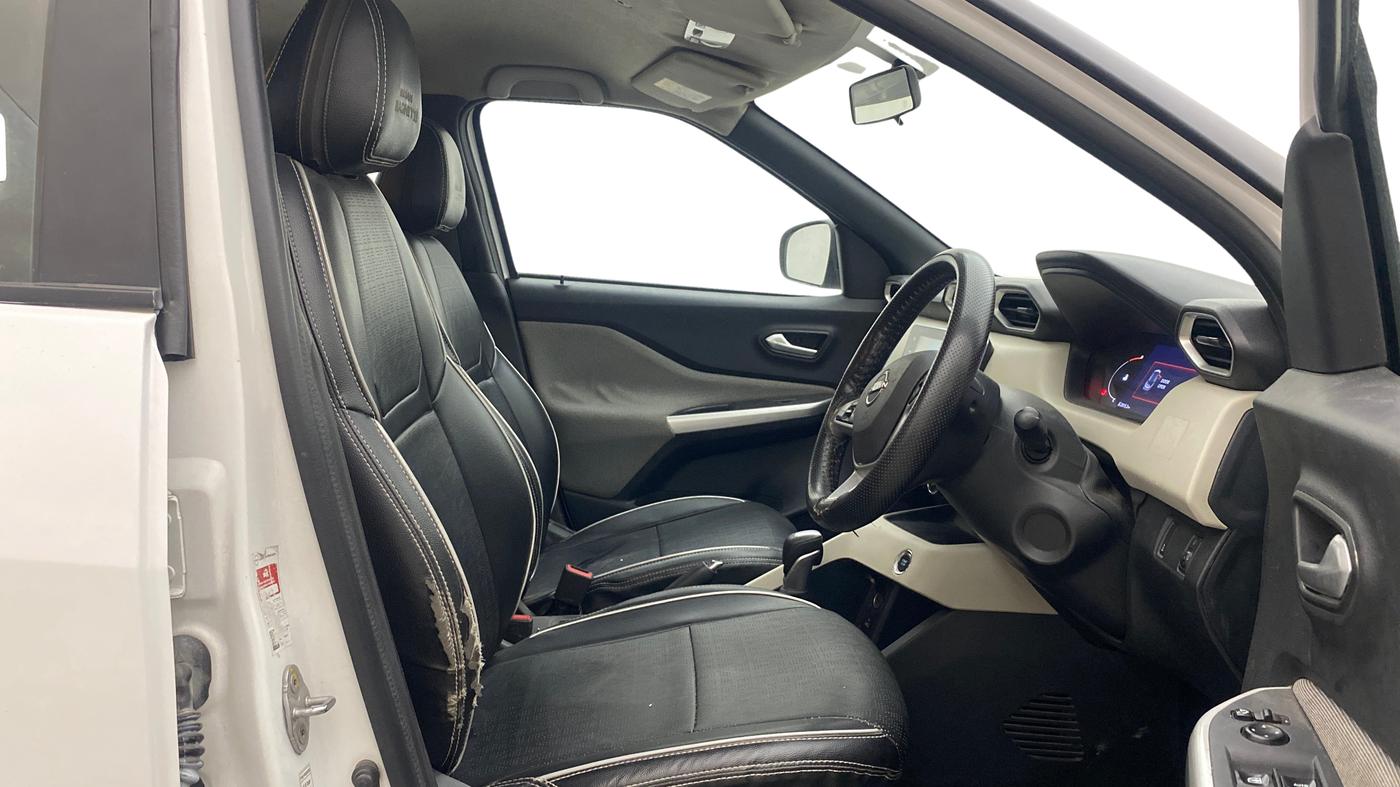 2021 Nissan MAGNITE XV PREMIUM TURBO CVT, Petrol, Automatic, 32,506 km, Right Side Front Door Cabin