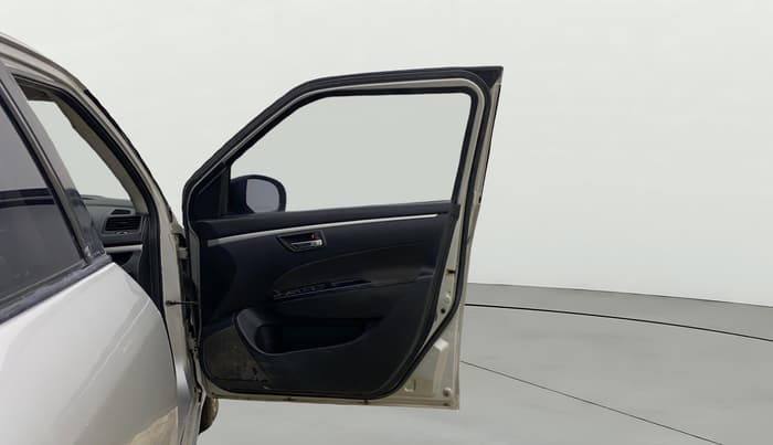 2012 Maruti Swift VXI, Petrol, Manual, 77,465 km, RHS Front Door