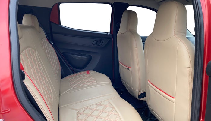 2023 Renault Kwid RXT 1.0 AMT, Petrol, Automatic, 10,354 km, Right Side Rear Door Cabin