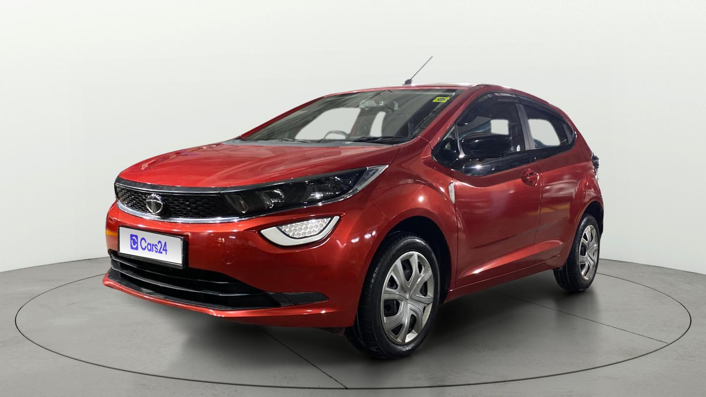 2022 Tata ALTROZ XM PLUS PETROL, Petrol, Manual, 26,300 km, Left Front Diagonal