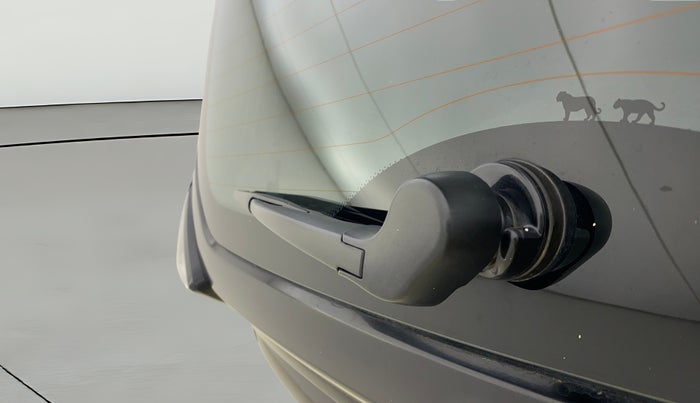 2022 Tata NEXON XZA PLUS PETROL DARK EDITION, Petrol, Automatic, 32,961 km, Rear Wiper