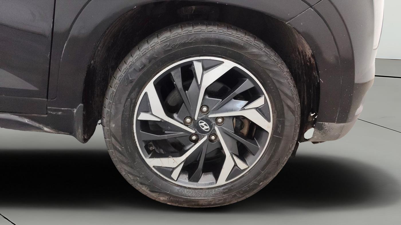 2021 Hyundai Creta SX (O) AT 1.5 DIESEL, Diesel, Automatic, 1,33,391 km, Right Front Wheel