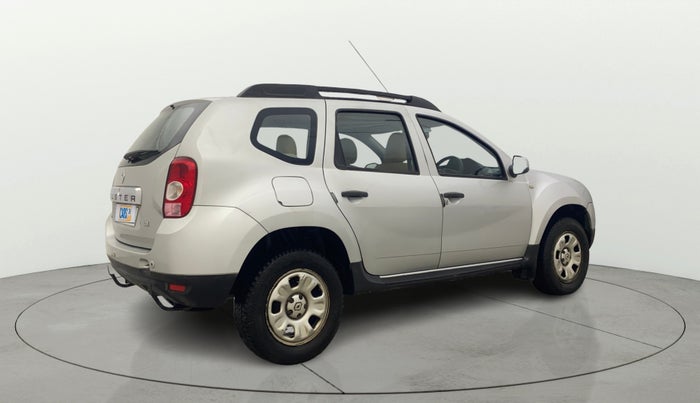 2014 Renault Duster RXL PETROL, Petrol, Manual, 1,25,234 km, Right Back Diagonal