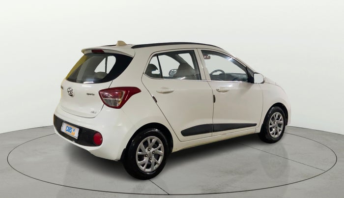 2018 Hyundai Grand i10 SPORTZ 1.2 KAPPA VTVT, CNG, Manual, 44,362 km, Right Back Diagonal